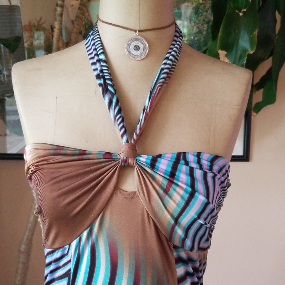 Dress - Picture 2 of 2